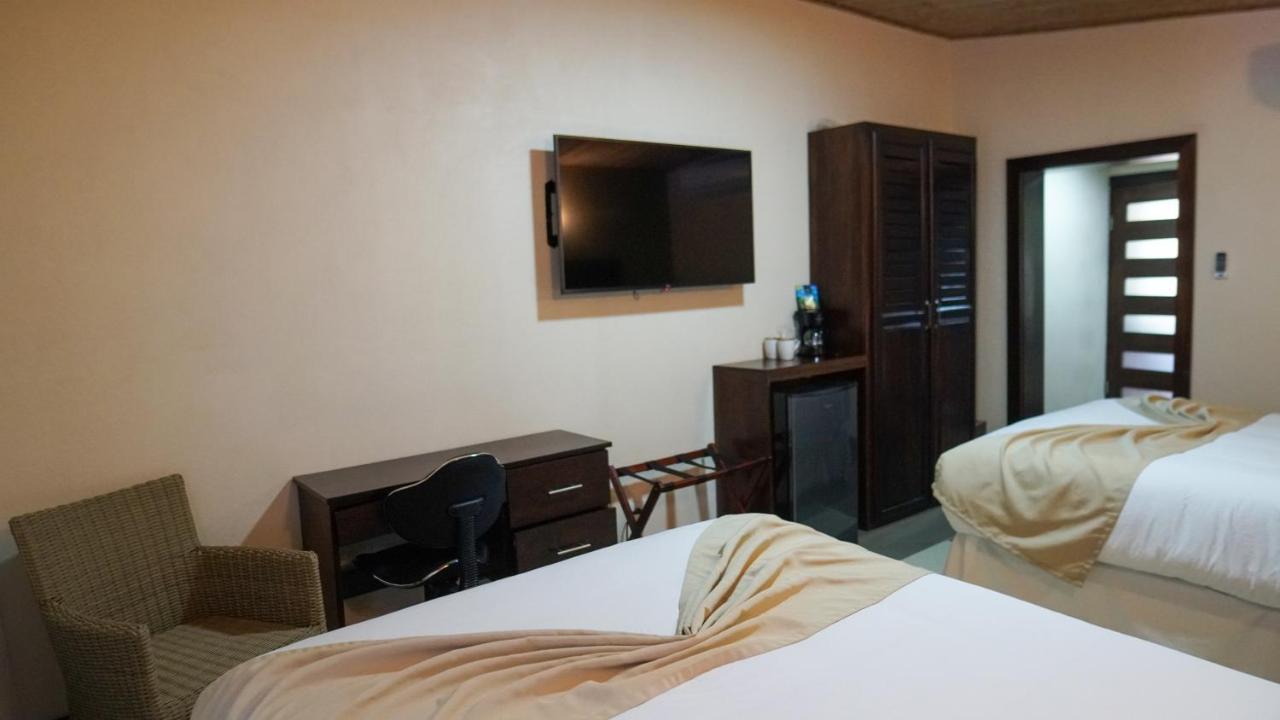 Hotel Poza Blanca Lodge San Mateo Kültér fotó